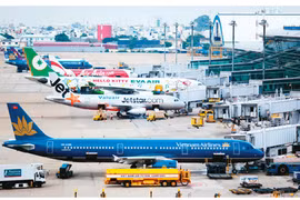 今年第一季度越南航空总公司的营业总收入增长了4.3％