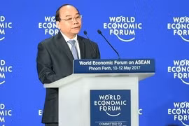 越南政府总理阮春福出席WEF Davos 2019: 巩固有利于国家发展的国际环境