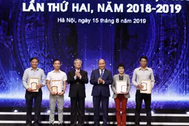 政府总理阮春福：发挥新闻媒体在反腐倡廉工作中的作用