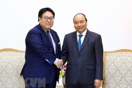 越南政府总理阮春福会见若干日本集团领导