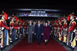 阮春福韩国之行圆满结束