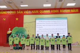 茶荣省：携手应对环境问题
