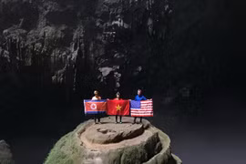 美朝领导人第二次会晤： 广平省免费为近4000名记者提供免费旅游服务