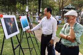 越南南中部和西原地区艺术图片节在嘉莱省举行
