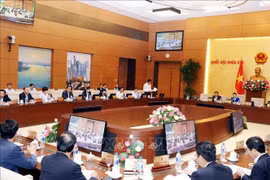 越南国会常务委员会第31次会议正式开幕