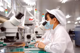 越南与韩国寻求机器人工业和自动化领域的合作机会