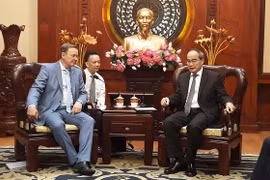 胡志明市与德国图林根州加强职业培训领域合作