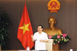 越南政府副总理王廷惠：完善吸引FDI 的相关法律 着力加快公共资本到位进度