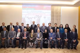 胡志明主席访问阿塞拜疆60周年纪念仪式隆重举行