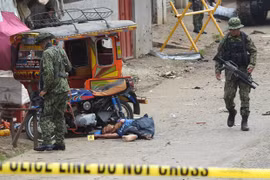 菲律宾一名枪手是该国南部上周爆炸案嫌疑人