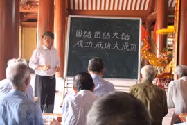 老年汉南字培训班为弘扬传统文化做出贡献 