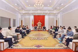 韩越议员友好小组代表团访问广宁省