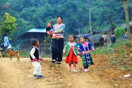 63亿越盾用于帮扶少数民族地区儿童和贫困群众