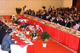 越南与柬埔寨边境省份加深友谊