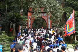 2019年雄王祭祖日与雄王庙会：富寿省接待游客量超过700万人次