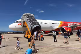 今年上半年越捷航空的航线运输收入增长22%