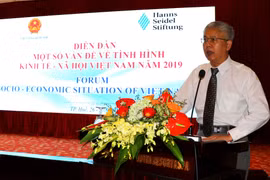 2019年越南经济社会问题论坛在承天顺化省举行