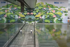 内排国际机场的莲花壁画荣获国际设计奖金牌