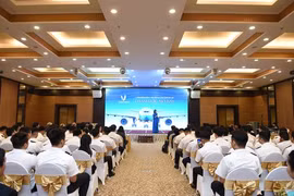 Vinpearl航空公司举行首批飞行员培训班