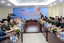 越南国防部与俄罗斯国防部加强交流沟通