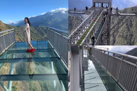  莱州省云龙玻璃桥生态旅游区开门迎客