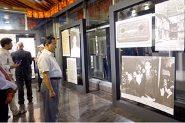 “胡志明主席烙印”图片展在孟加拉国举行