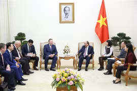 政府总理阮春福会见俄罗斯扎鲁别日石油公司总经理谢尔盖·伊万诺维奇