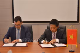 越罗经贸合作混合委员会第十六次会议在布加勒斯特召开