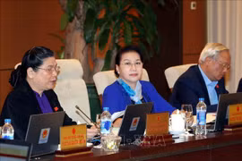 国会常委会第三十一次会议闭幕
