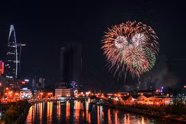 胡志明市喜迎新春活动频繁