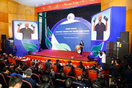阮春福出席越南健康项目启动仪式