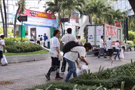 2019年清理塑料垃圾日活动在胡志明市举行