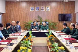 越南高级军事代表团造访印度陆军教育军官学院
