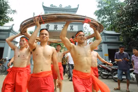 越南坐地拔河荣获UNESCO颁发的非物质文化遗产证书