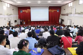 越南与老挝加强合作 提高教育培训质量