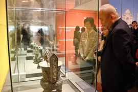 越南文物展在韩国举行