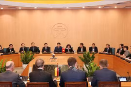 河内市愿与德国法兰克福市签署友好合作协议