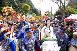 201​9年观世音-五行山庙会吸引众多佛子烧香拜佛