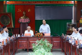 政府总理阮春福莅临朔庄省调研