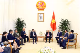 阮春福会见奥地利联邦商会主席哈拉尔德·马雷尔