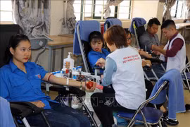 2019年“仁爱之心”人道主义献血活动吸引500人参加