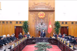 越南政府总理阮春福会见越南主教理事会代表团