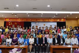 第六届旅居海外越南人越南语教师培训班在河内开班