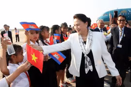 越南国会主席阮氏金银抵达暹粒 开始出席APPF- 27之行