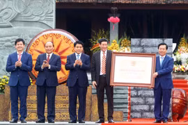 阮春福出席玉回-栋多大捷230周年纪念典礼