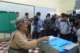 柬埔寨举行第三届首都省市县区理事会选举 
