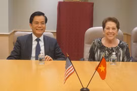 越南与美国合作努力抚平战争伤痕