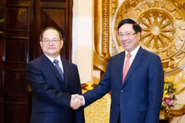 范平明会见广西壮族自治区党委书记鹿心社
