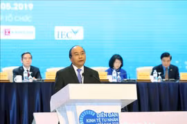 阮春福总理：为私营经济不断发展壮大创造便利条件
