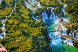 组图：山清水秀的高平山水全球地址公园让游客流连忘返